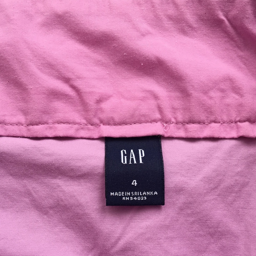 GAP Skirt - Picture 2 of 4